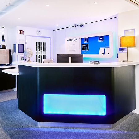 B&B Hotel Wiesbaden-Ost 외부 사진