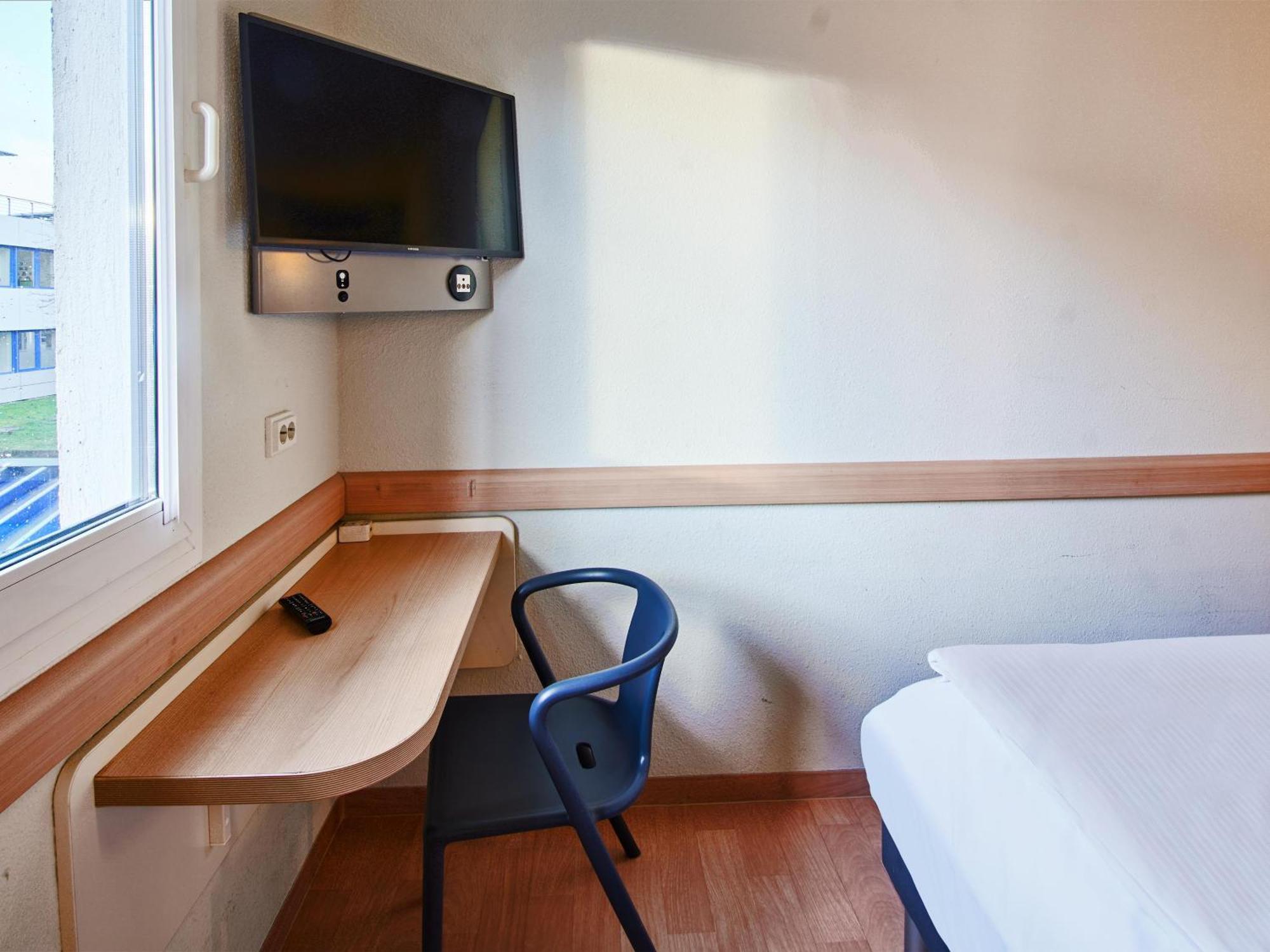 B&B Hotel Wiesbaden-Ost 외부 사진