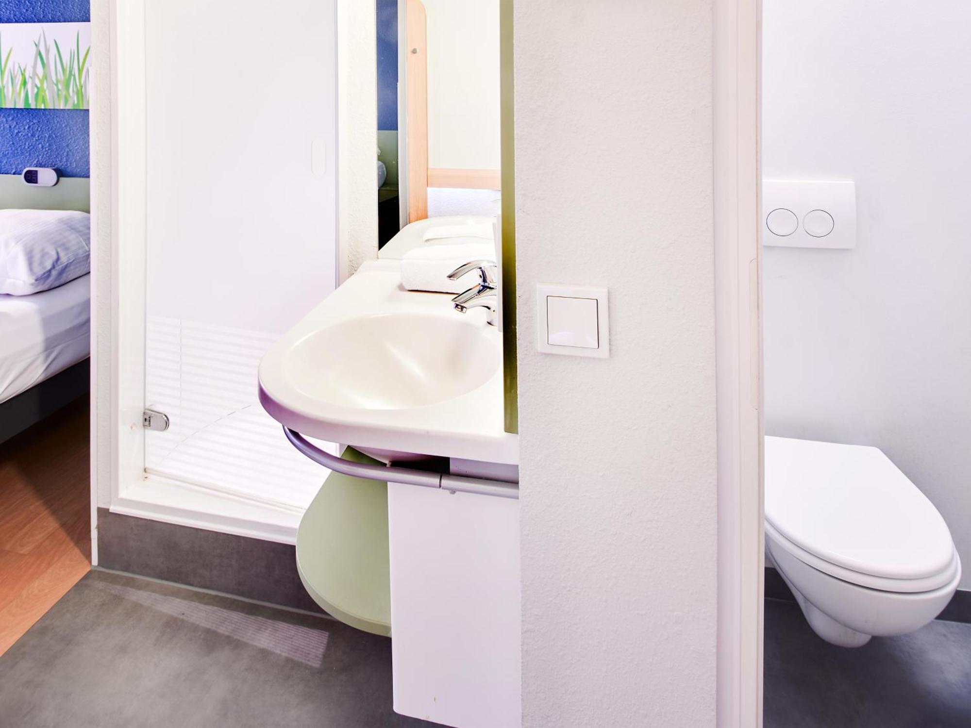 B&B Hotel Wiesbaden-Ost 외부 사진